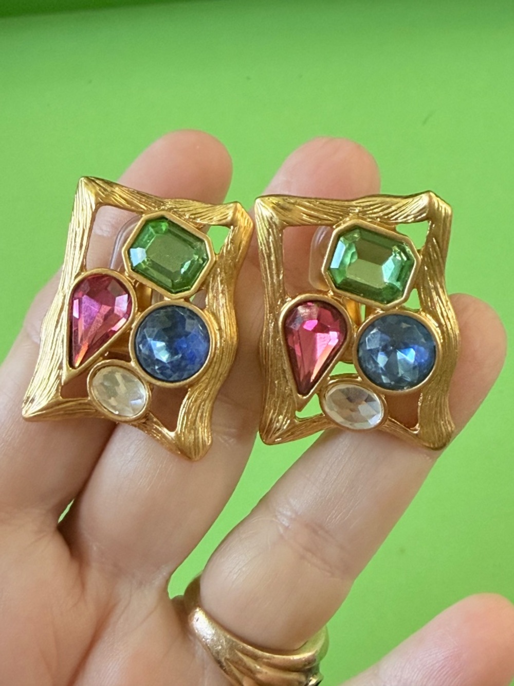 MULTI COLOR CRYSTAL EARRINGS -Signed-BAUER ✨Clip-On✨FUN CANDY CRYSTAL DESIGN ✨ - Picture 12 of 14
